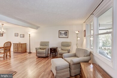 8026 Nicky Ct, Laurel, MD 20723 - photo 3