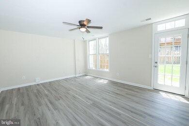 20581 Crestmont Terrace, Sterling, VA 20165 - photo 7