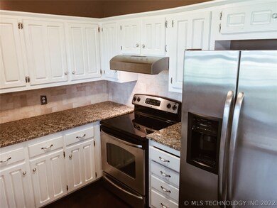 Stainless appliances