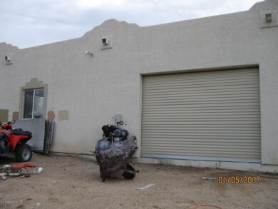 Garage extra door on the side