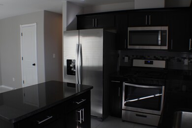 13628 Garforth Ave, El Paso, TX 79928 - photo 4