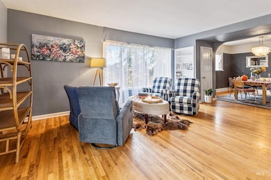 1917 Arthur St, Caldwell, ID 83605 - photo 3