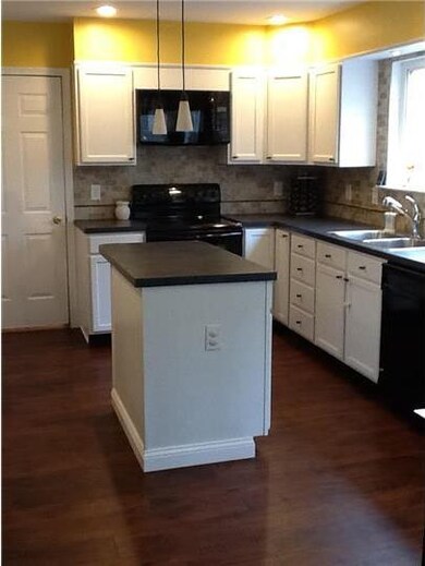 235 E Flagstone Dr, Newark, DE 19702 - photo 7