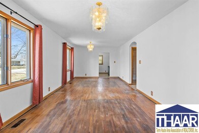 800 E Mccampbell Dr, Terre Haute, IN 47802 - photo 5