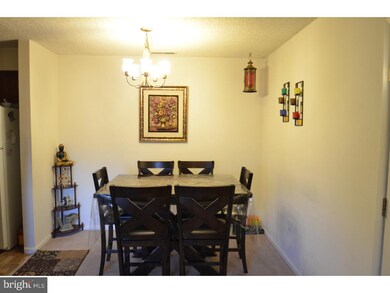 305 Ravens Crest Dr, Plainsboro, NJ 08536 - photo 6