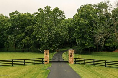 RealTourCast - J Beam - 16520 Taylorsvil