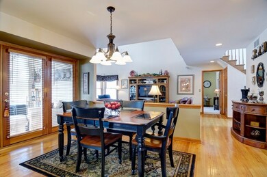 3711 Caine Dr, Naperville, IL 60564 - photo 6