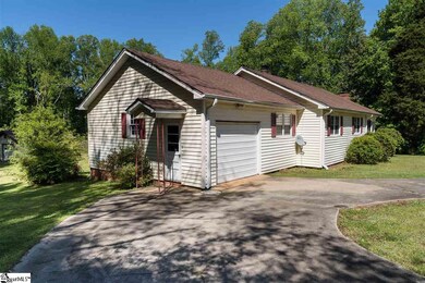 110 Cornfield Rd, Inman, SC 29349 - photo 3