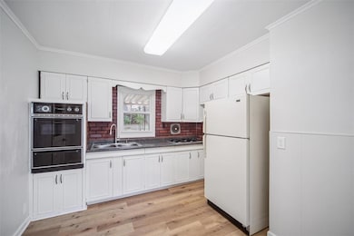 4290 NW 11th St, Des Moines, IA 50313 - photo 5