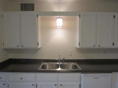 Kitchen 4