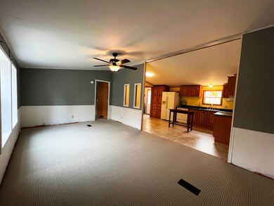 30 Noyes St, Bethlehem, NH 03574 - photo 7