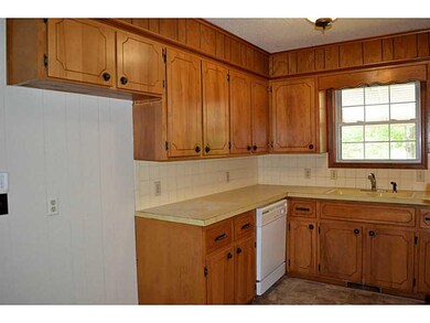 302 N Summit St, Prairie Grove, AR 72753 - photo 5