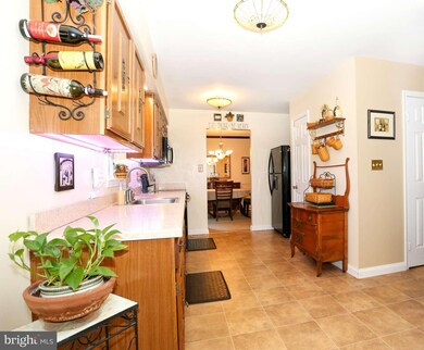 6140 Snowdens Run Rd, Sykesville, MD 21784 - photo 2