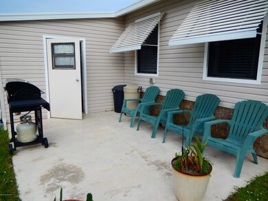 805 Oleander Cir, Sebastian, FL 32976 - photo 5