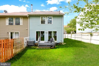 27 Cobber Ln, Baltimore, MD 21229 - photo 2