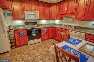1004 Crestview Ln unit 1004, Stewartstown, PA 17363 - photo 7