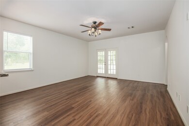 19047 Ranchcrest Dr, Magnolia, TX 77355 - photo 5