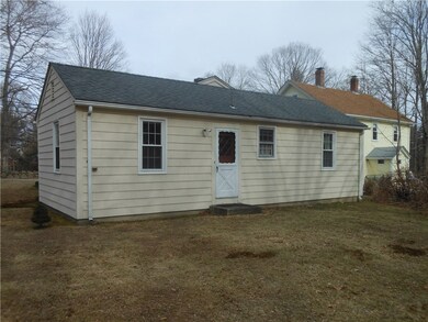 100 Austin Ave, Greenville, RI 02828 - photo 4
