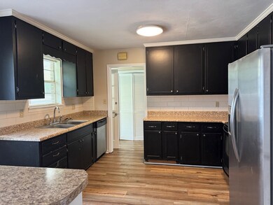 2024 Sharon Dr, Albany, GA 31707 - photo 7