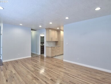 4465 SW 182nd Ave, Beaverton, OR 97007 - photo 6