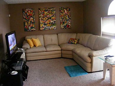 2945 Sand Dollar Dr, Columbus, OH 43232 - photo 2