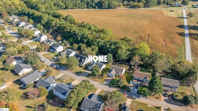 33 Michell Dr, Taylors, SC 29687 - photo 6