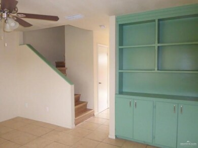 Living room 1