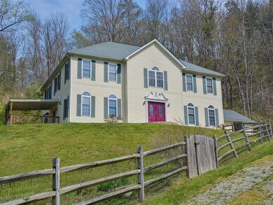 This home is filled with GREAT light!