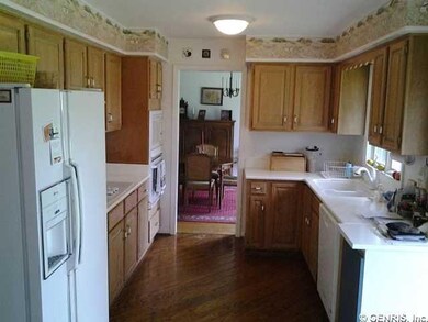 Kitchen BEAUTIFUL OAK CABINETRY ENHANCES THE TIMEL