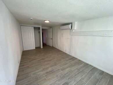 2807 Grant Ave unit B, El Paso, TX 79930 - photo 4