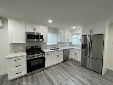 26346 Pawpaw Ct unit 1, Corona, CA 92883 - photo 7