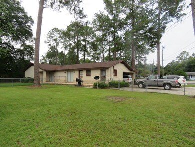 701 W Baker Hwy, Douglas, GA 31533 - photo 2