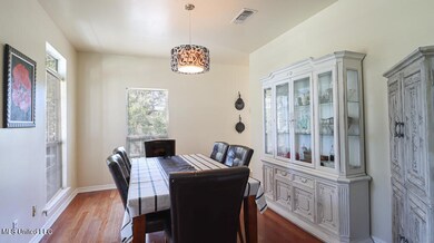 Formal Dining