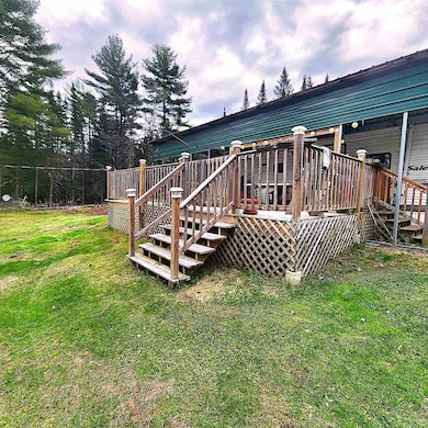 32 Dylan Ct, Whitefield, NH 03598 - photo 2