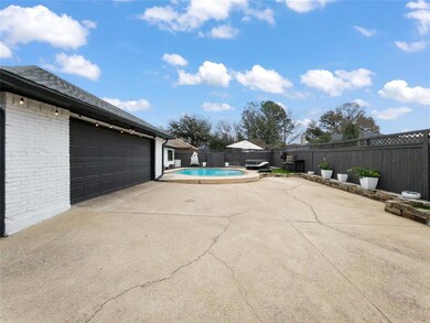 308 Blue Quail Ct, Bedford, TX 76021 - photo 7