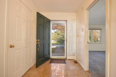 32 Country Way, South Dartmouth, MA 02748 - photo 4