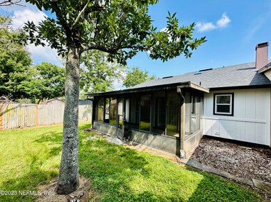 8854 Cavender Dr, Jacksonville, FL 32216 - photo 3