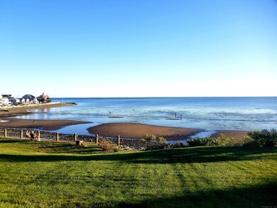 185 Melba St unit 109, Milford, CT 06460 - photo 6