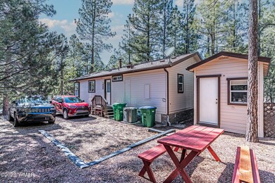 Side View/Storage Shed