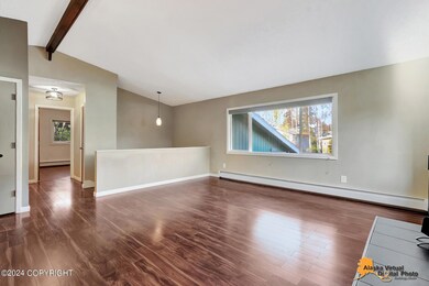 4830 Queen's Ct, Anchorage, AK 99508 - photo 4