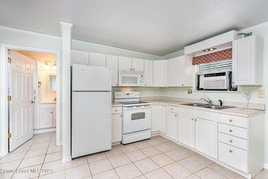 178 Plantation Dr, Titusville, FL 32780 - photo 6