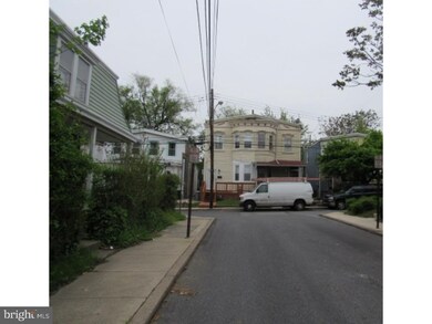 125 Austin Ave, Lansdowne, PA 19050 - photo 2