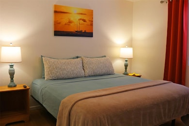 107 Martin Ln unit B, Cedar Creek, TX 78612 - photo 4