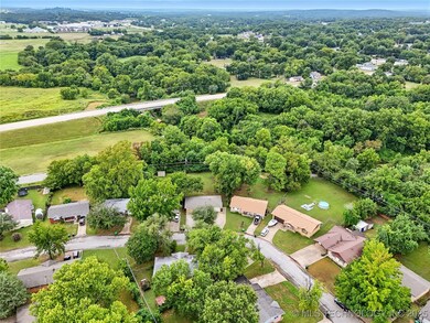 1220 S Cedar St, Sapulpa, OK 74066 - photo 6