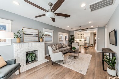 1015 Fugate St, Houston, TX 77009 - photo 4