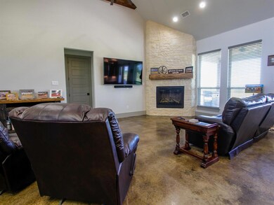 533 County Road 4699, Boyd, TX 76023 - photo 6