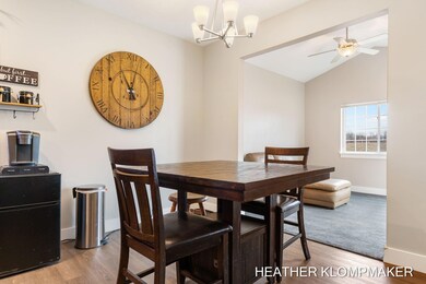 23-web-or-mls-4269 Cidermill Dr, Wayland