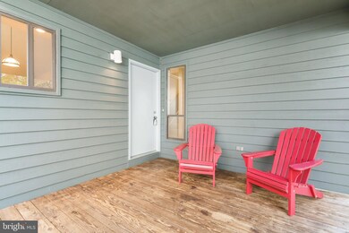 11917 Moss Point Ln, Reston, VA 20194 - photo 5