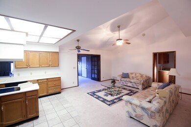 6545 E ADOBE