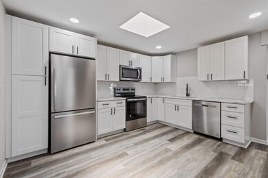 20-web-or-mls-2024-6-20 1648 Elmore Ave